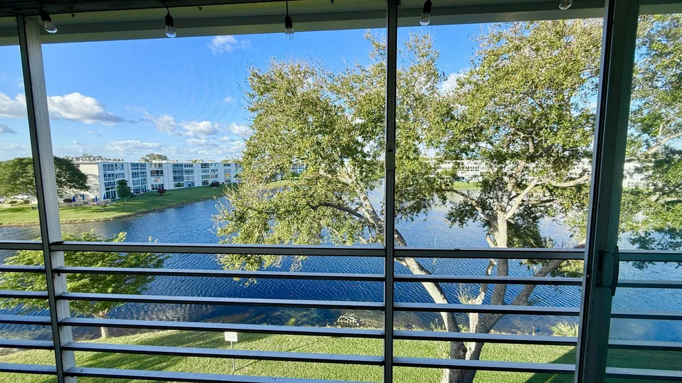 Unit for sale at 4069 Harwood E, Deerfield Beach, FL 33442