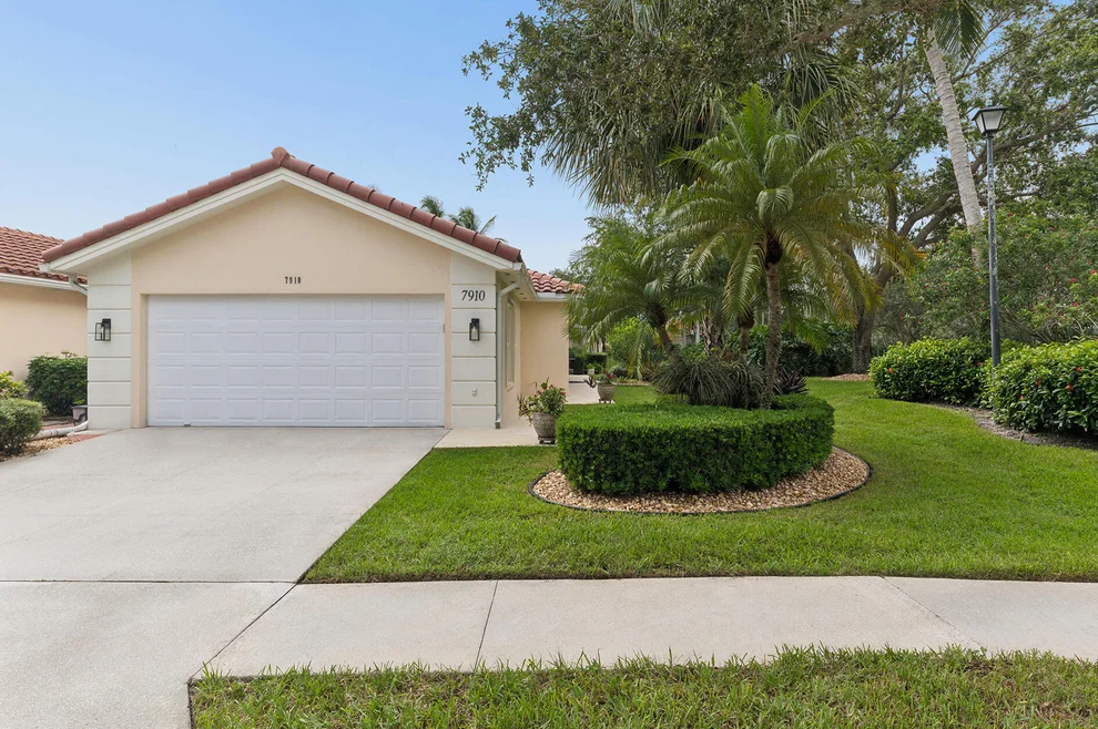 Unit for sale at 7910 Pine Island Way, West Palm Beach, FL 33411