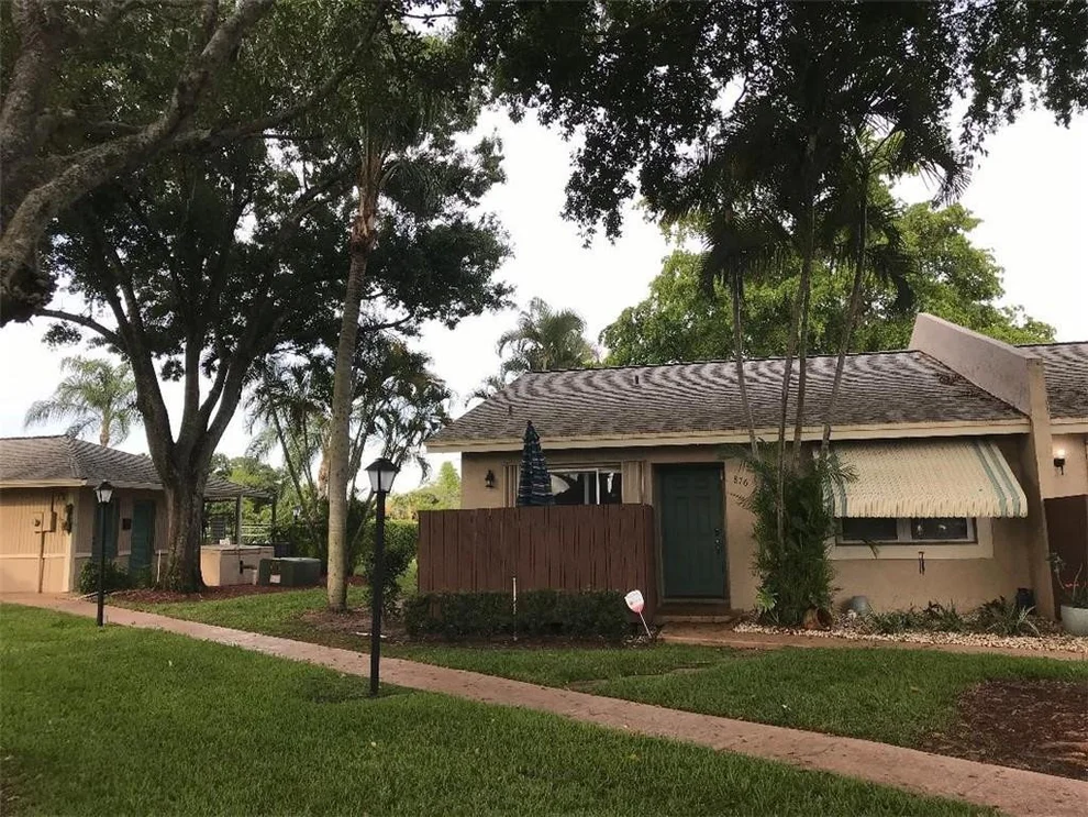 Unit for sale at 876 Banks Road, Coconut Creek, FL 33063