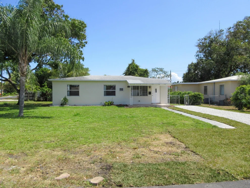 Unit for sale at 716 NE 1st Avenue, Pompano Beach, FL 33060