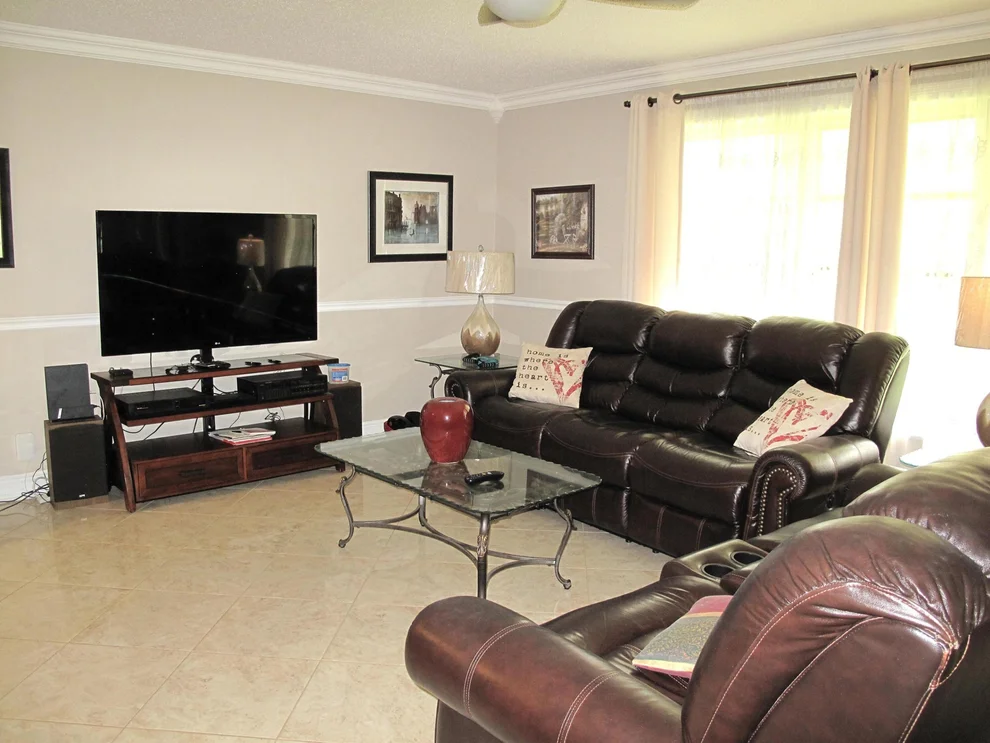 Unit for sale at 892 N High Point Boulevard N, Delray Beach, FL 33445