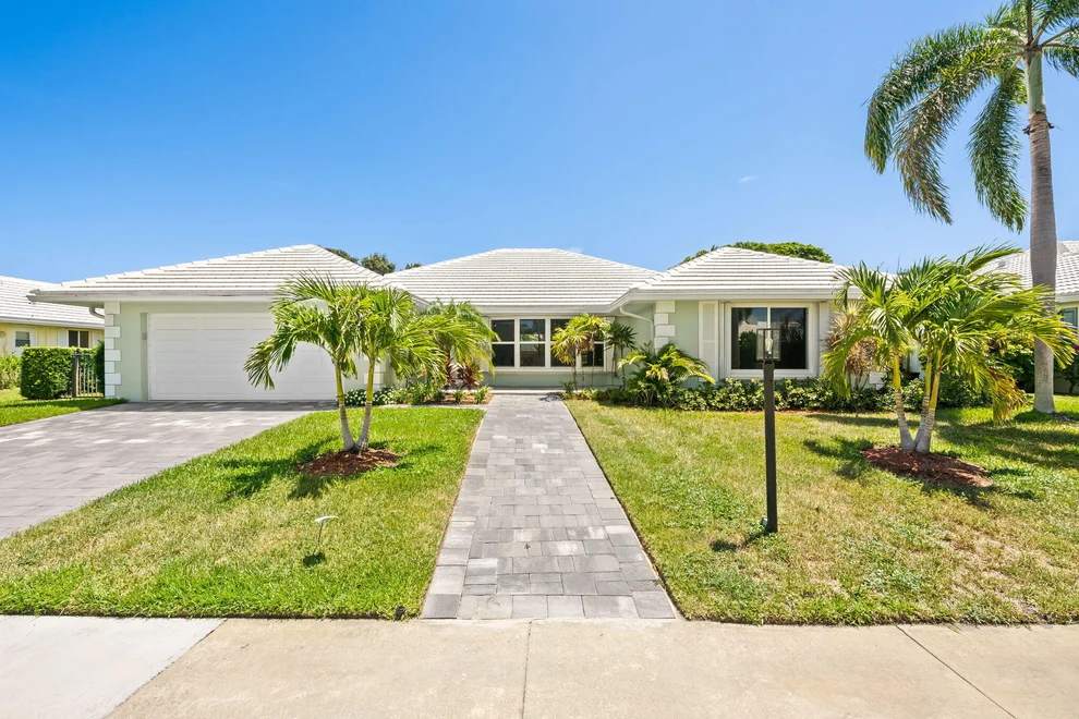 Unit for sale at 770 SW ELM TREE Lane, Boca Raton, FL 33486