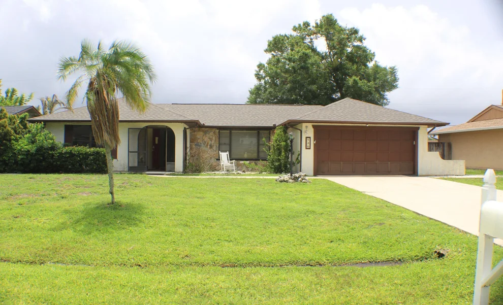 Unit for sale at 830 SE Evergreen Terrace, Port St Lucie, FL 34983
