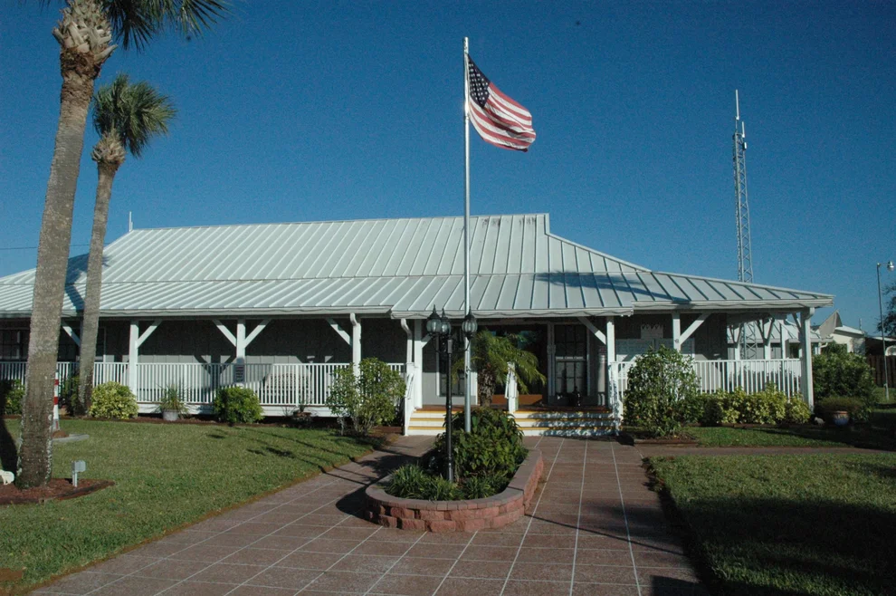 Unit for sale at 7950 Sr-78 W, Okeechobee, FL 34974