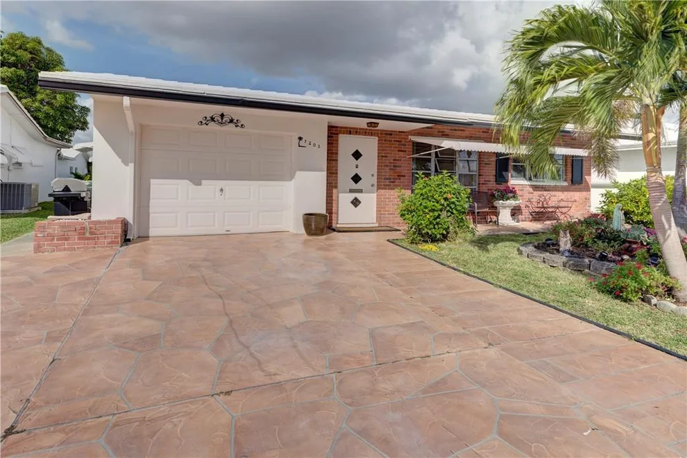 Unit for sale at 7203 NW 75th Court, Tamarac, FL 33321