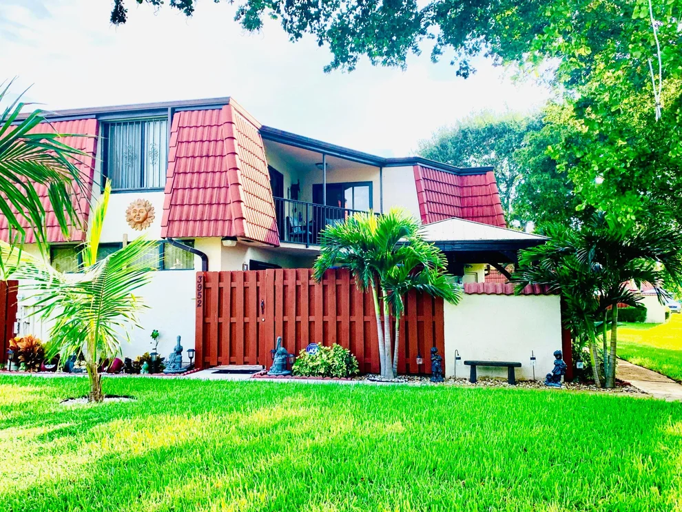 Unit for sale at 3952 Victoria Drive, West Palm Beach, FL 33406