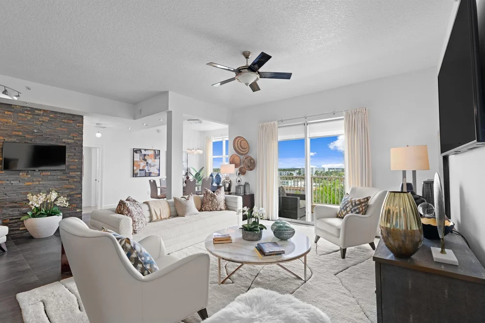 Unit for sale at 804 E Windward Way, Lantana, FL 33462