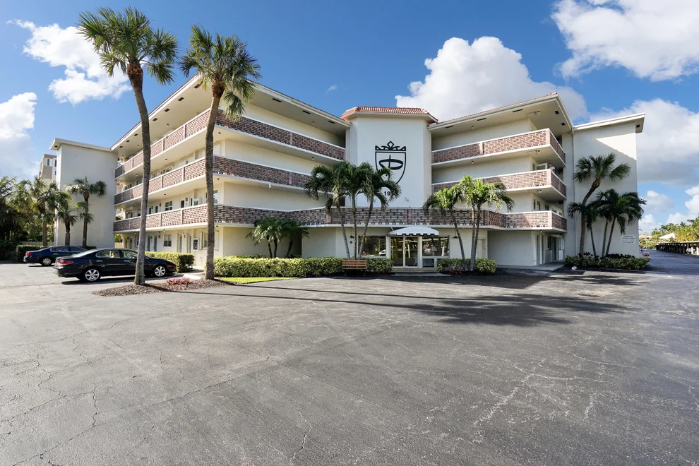 Unit for sale at 1910 S Ocean Boulevard, Delray Beach, FL 33483