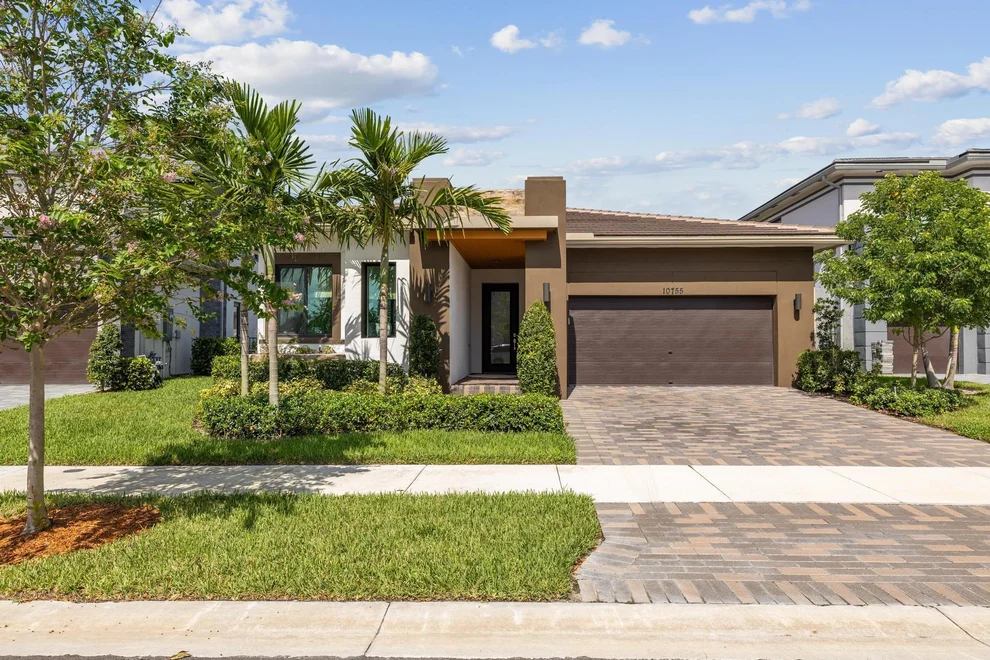 Unit for sale at 10755 Aqua Court, Parkland, FL 33076