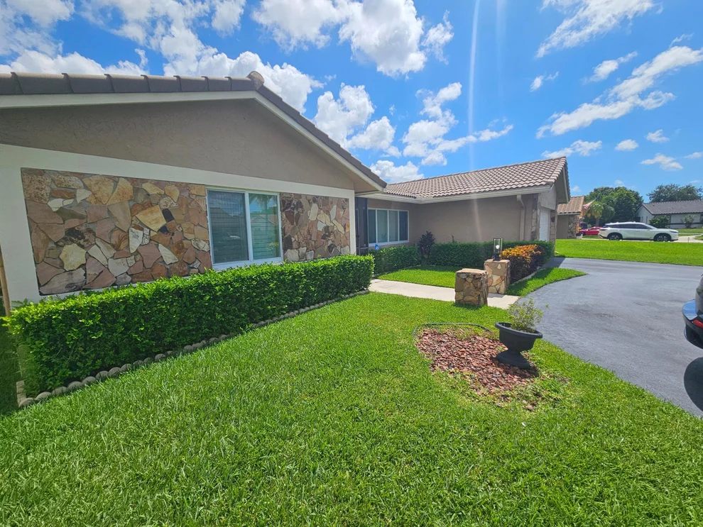 Unit for sale at 7621 NW 23rd Street, Margate, FL 33063