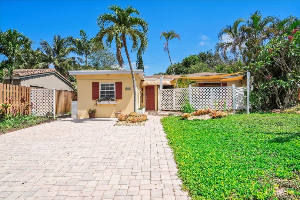 Unit for sale at 605 SW 12th Court, Fort Lauderdale, FL 33315