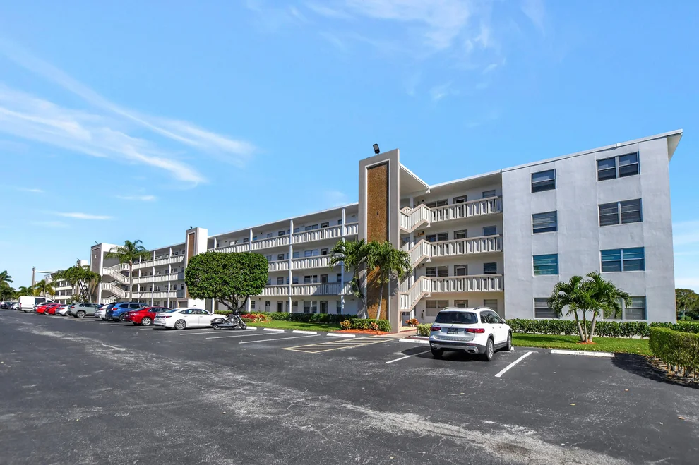 Unit for sale at 4043 S Rexford C S, Boca Raton, FL 33434