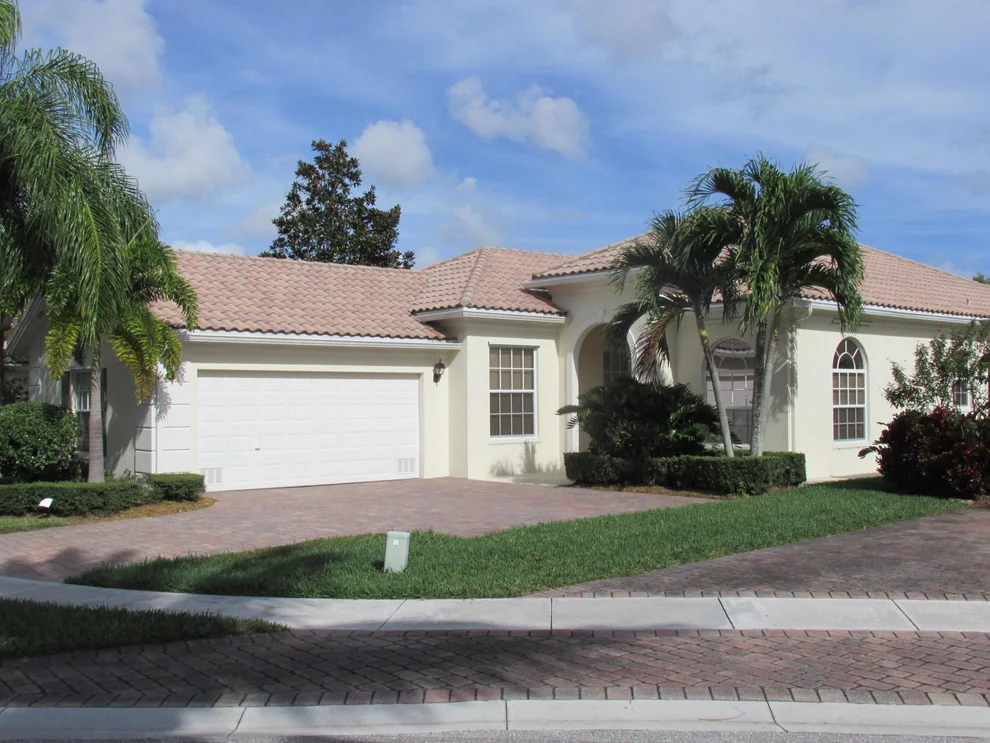 Unit for sale at 2066 Hermitage Drive, Wellington, FL 33414