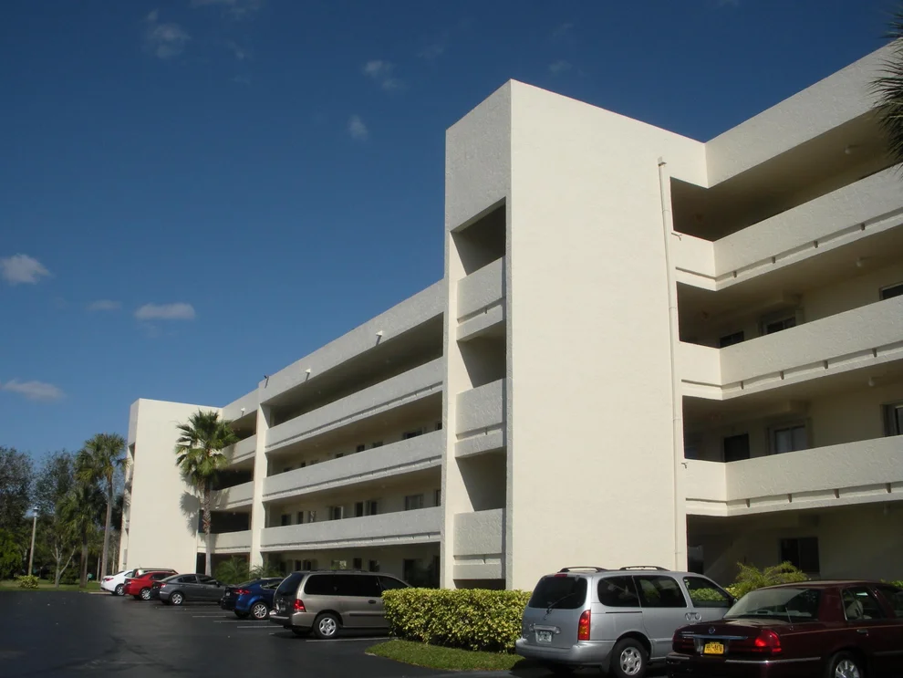 Unit for sale at 3178 Via Poinciana, Lake Worth, FL 33467