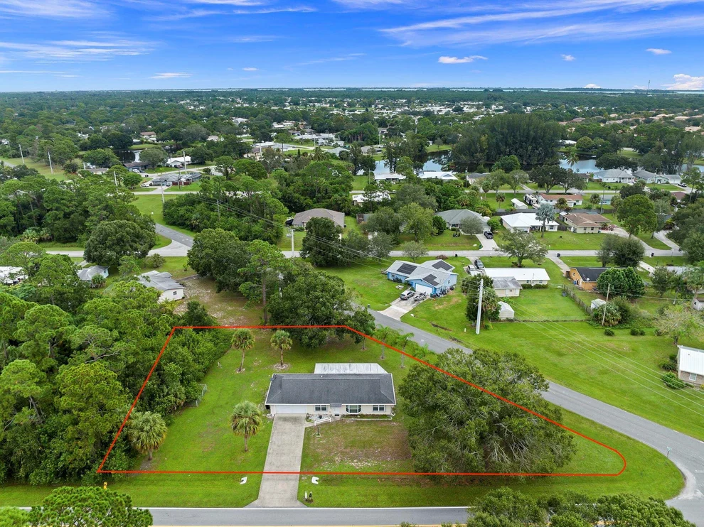 Unit for sale at 6900 Winter Garden Parkway, Fort Pierce, FL 34951