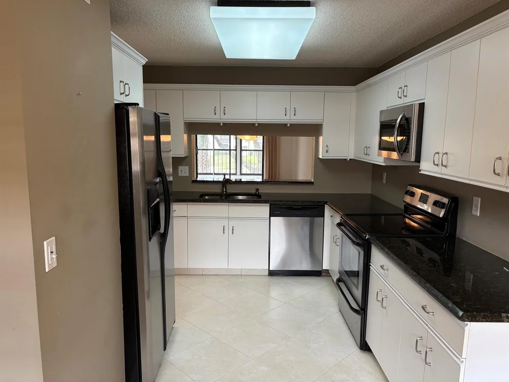 Unit for sale at 4725 Lucerne Lakes Boulevard, Lake Worth, FL 33467