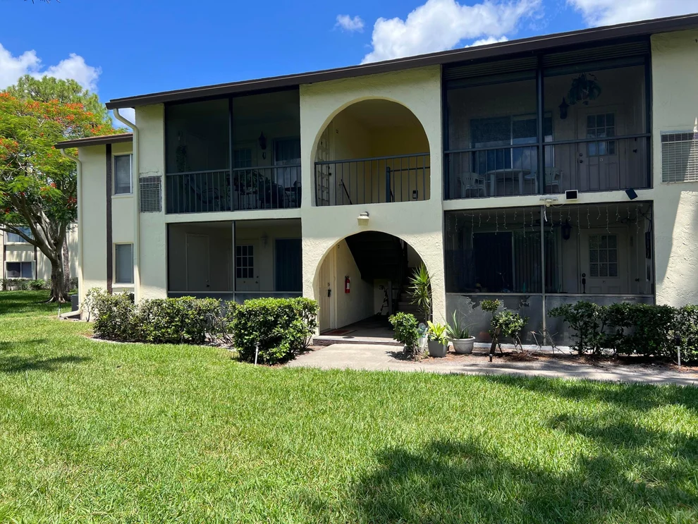 Unit for sale at 5800 Whispering Pine Way, Greenacres, FL 33463