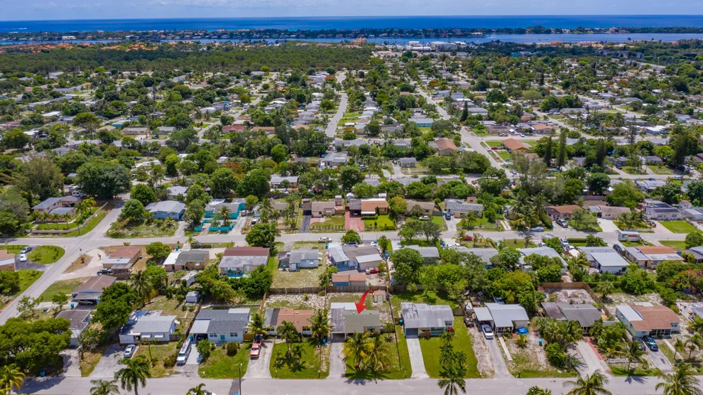 Unit for sale at 3234 Ocean Parkway, Boynton Beach, FL 33435