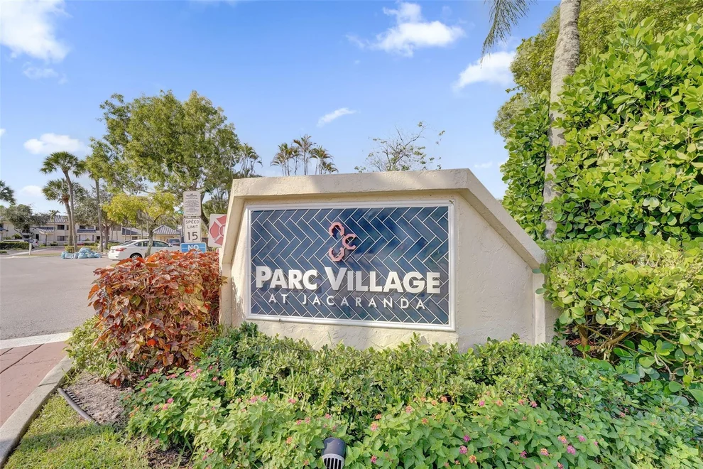 Unit for sale at 1600 NW 81 Way, Plantation, FL 33322