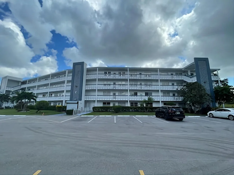 Unit for sale at 359 Keswick C, Deerfield Beach, FL 33442