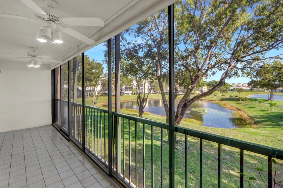 Unit for sale at 7192 Huntington Lane, Delray Beach, FL 33446