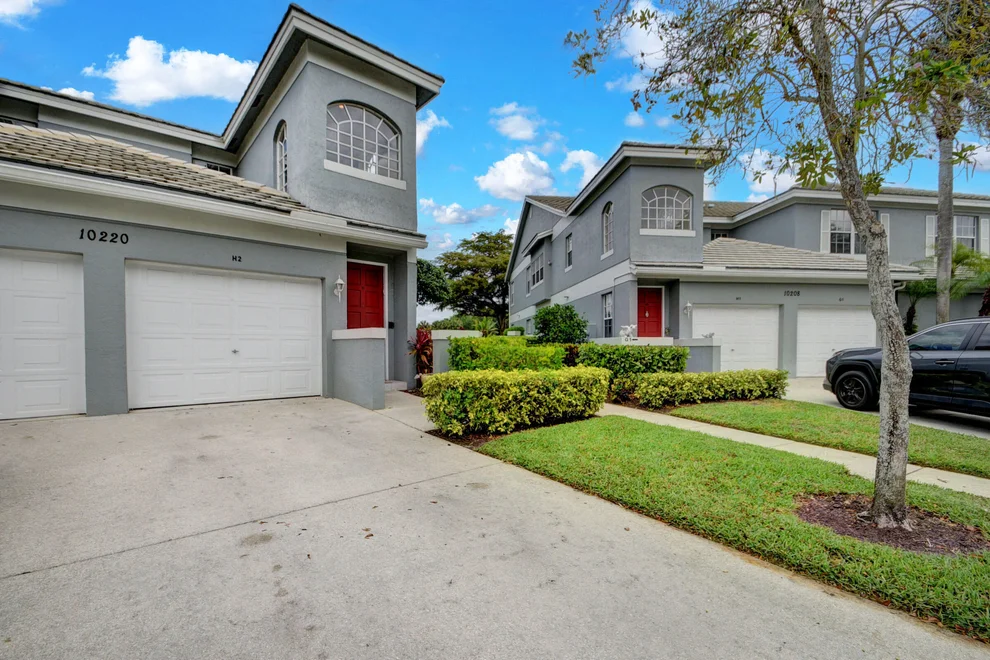 Unit for sale at 10220 Andover Coach Circle, Lake Worth, FL 33449