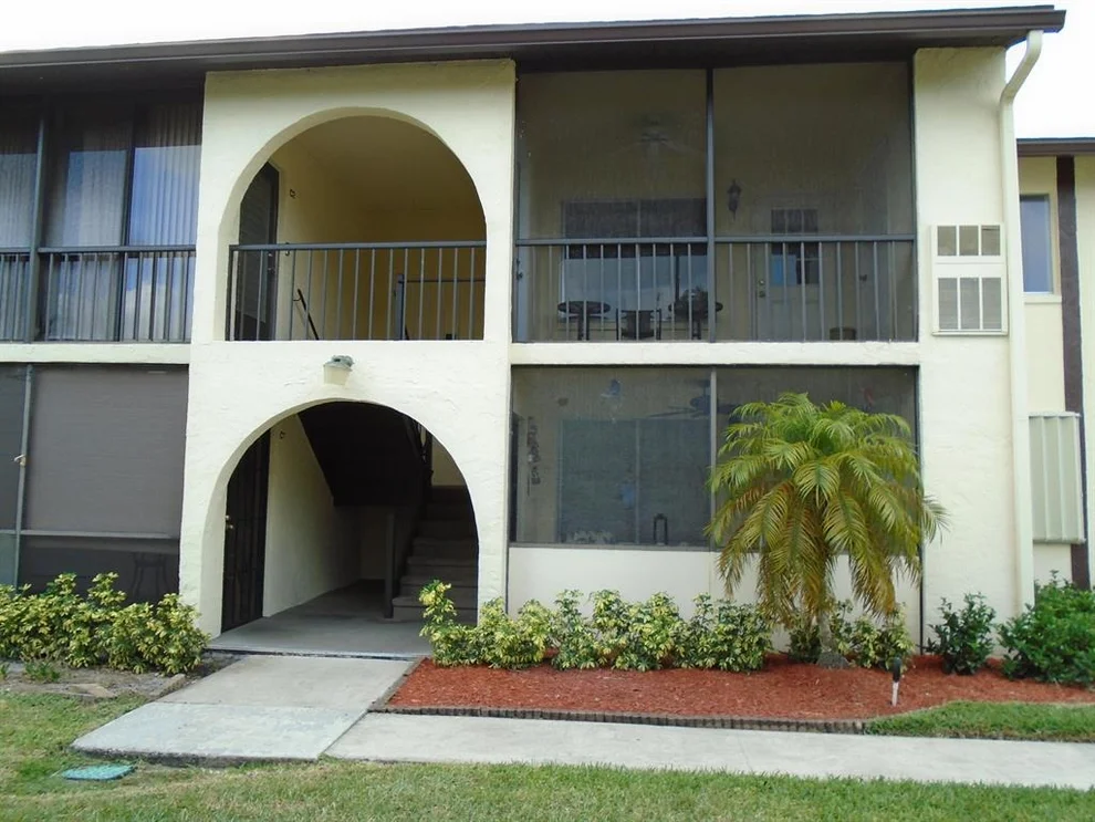 Unit for sale at 5930 Whispering Pine Way, Greenacres, FL 33463
