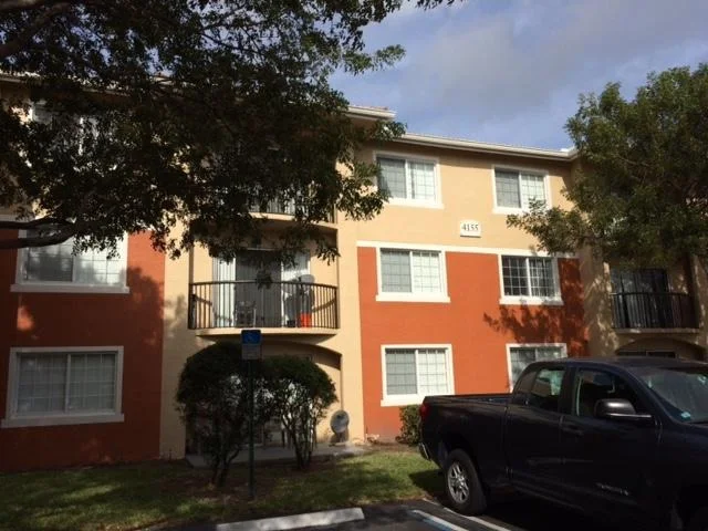 Unit for sale at 4155 Haverhill Road N, West Palm Beach, FL 33417