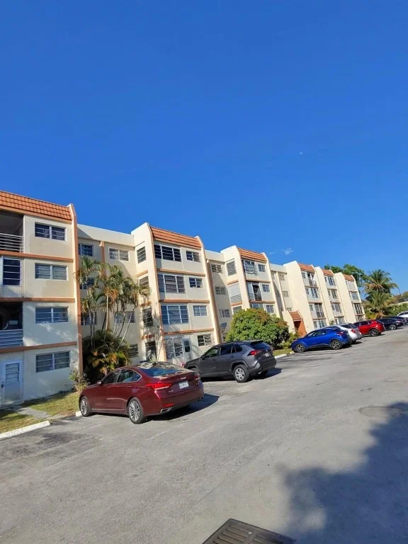Unit for sale at 2201 NW 41st Avenue, Lauderhill, FL 33313