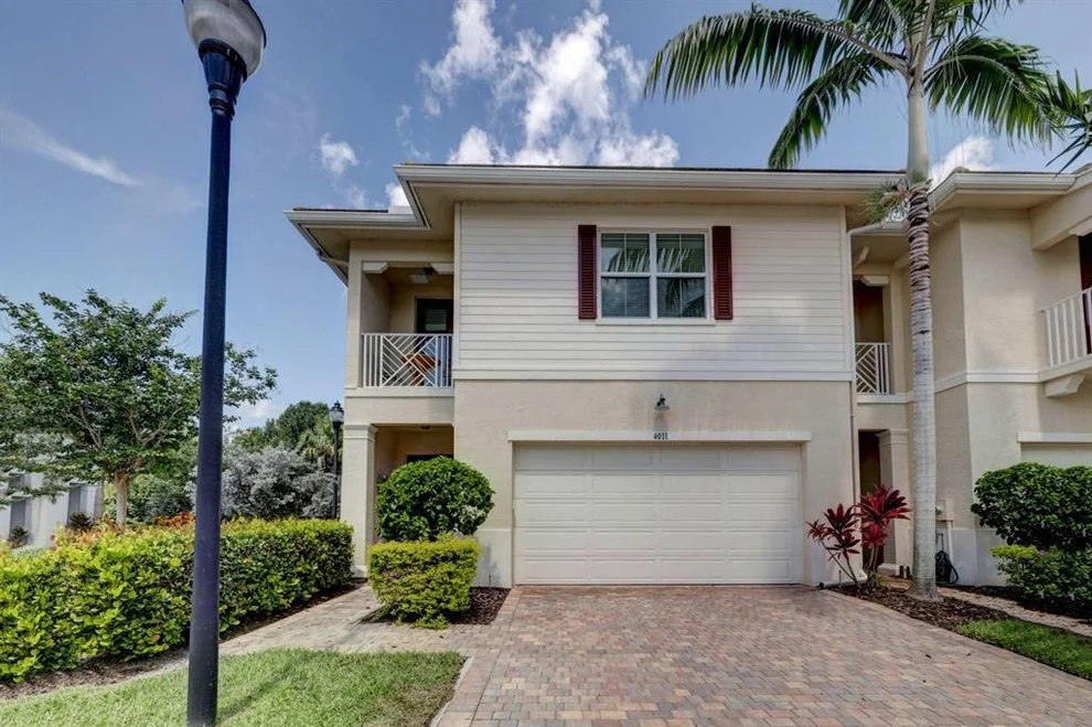 Unit for sale at 4011 Kingston Lane, Palm Beach Gardens, FL 33418