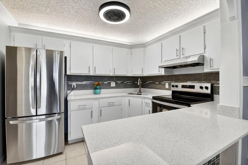 Unit for sale at 337 Knotty Pine Circle, Greenacres, FL 33463