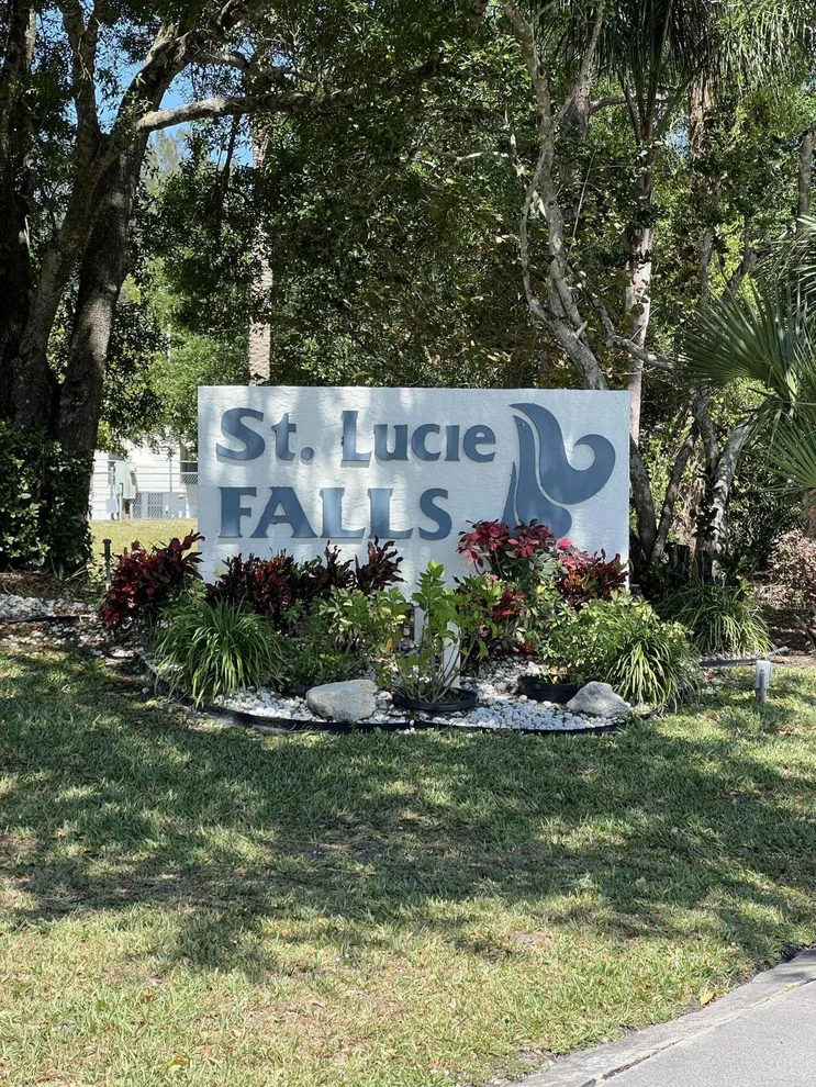 Unit for sale at 2581 SW Pontiac Place, Stuart, FL 34997