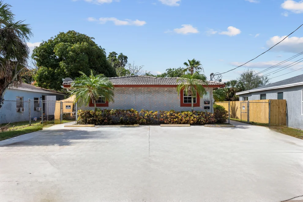 Unit for sale at 617 NW 15th Avenue, Pompano Beach, FL 33069