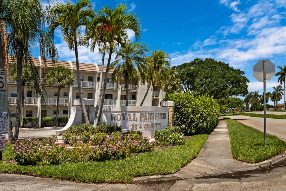 Unit for sale at 6870 Royal Palm Boulevard, Margate, FL 33063