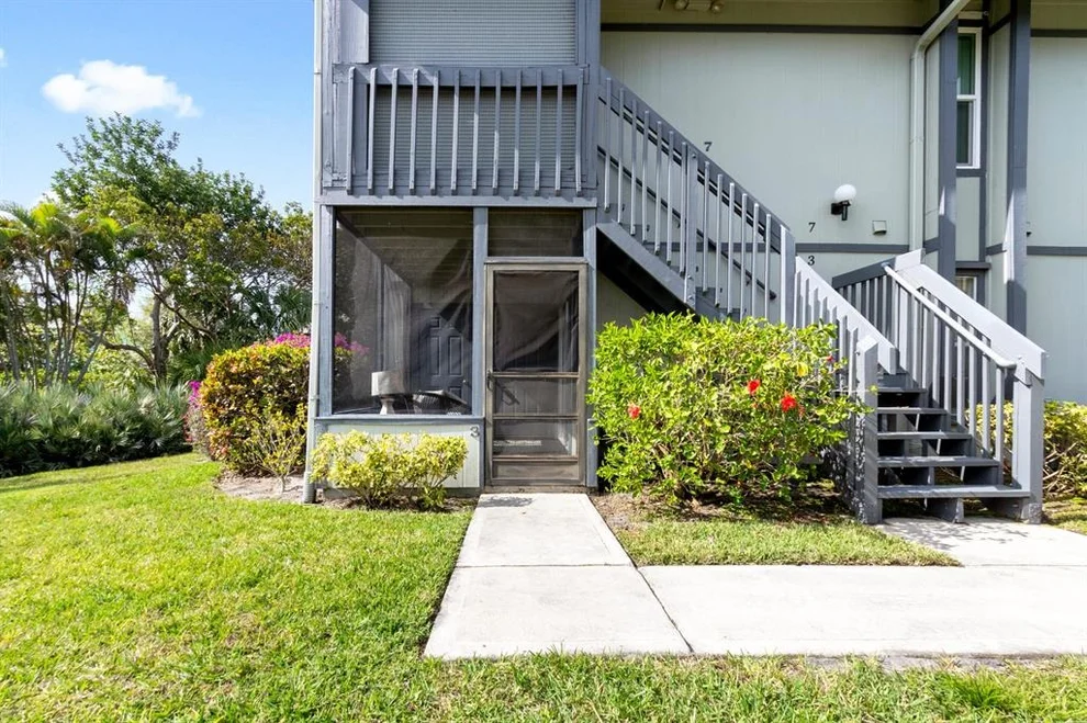 Unit for sale at 8195 SE Croft Circle, Hobe Sound, FL 33455