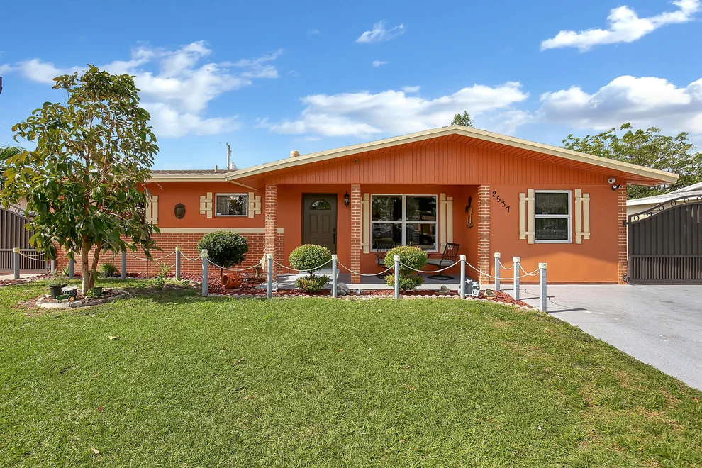 Unit for sale at 2537 Cedarcrest Road, West Palm Beach, FL 33415