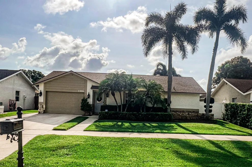 Unit for sale at 23084 SW 54th Avenue, Boca Raton, FL 33433