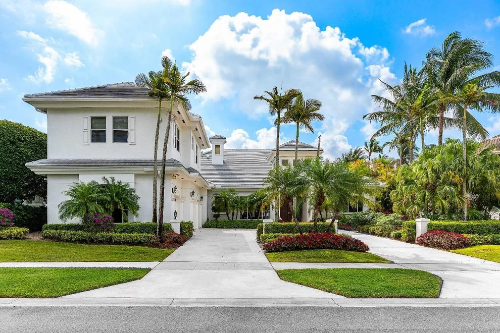 Unit for sale at 16330 Vintage Oaks Lane, Delray Beach, FL 33484