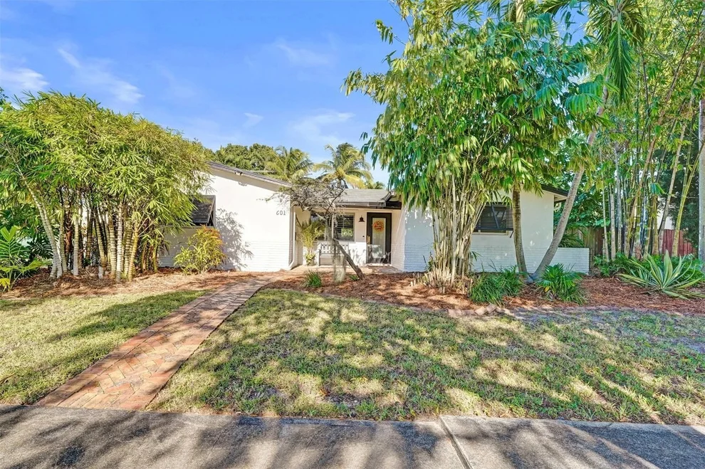 Unit for sale at 601 S Rainbow Drive, Hollywood, FL 33021