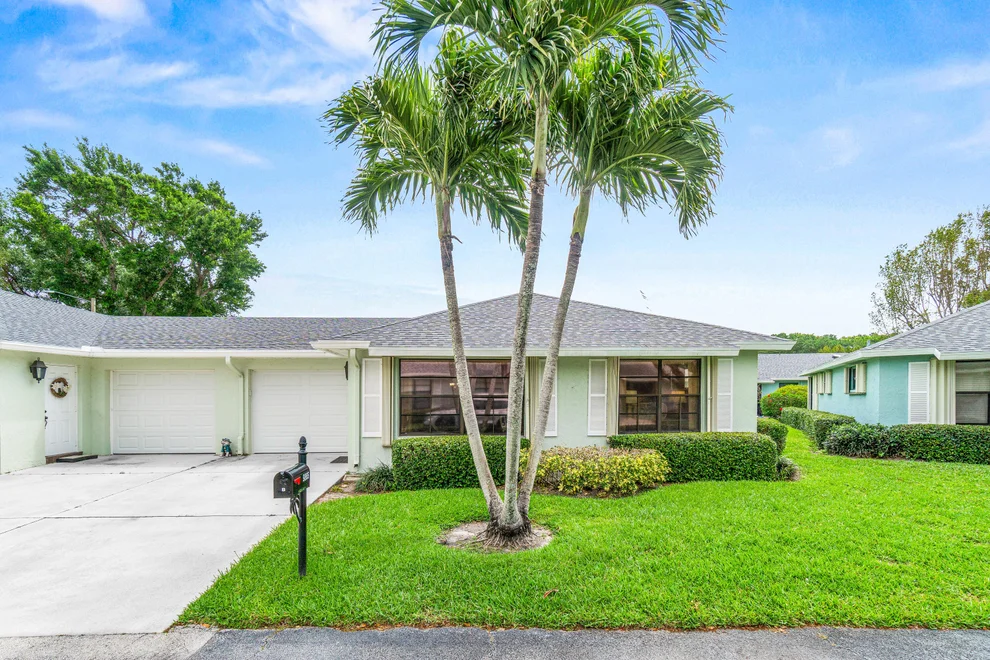 Unit for sale at 9865 Pecan Tree Drive, Boynton Beach, FL 33436