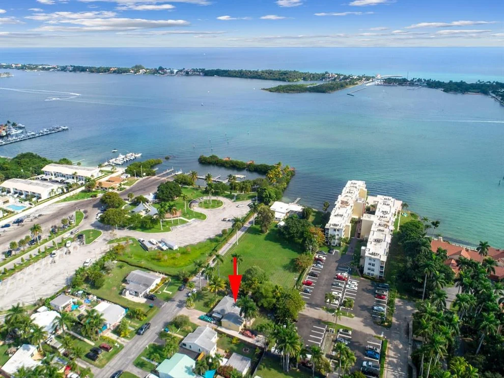 Unit for sale at 652 Oak Street, Boynton Beach, FL 33435