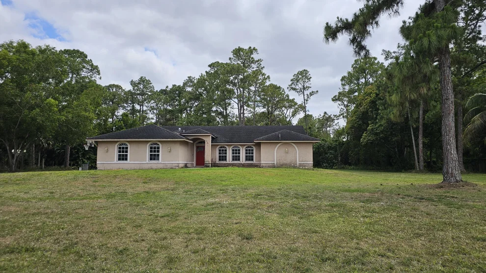 Unit for sale at 12436 N 54th Street, The Acreage, FL 33411
