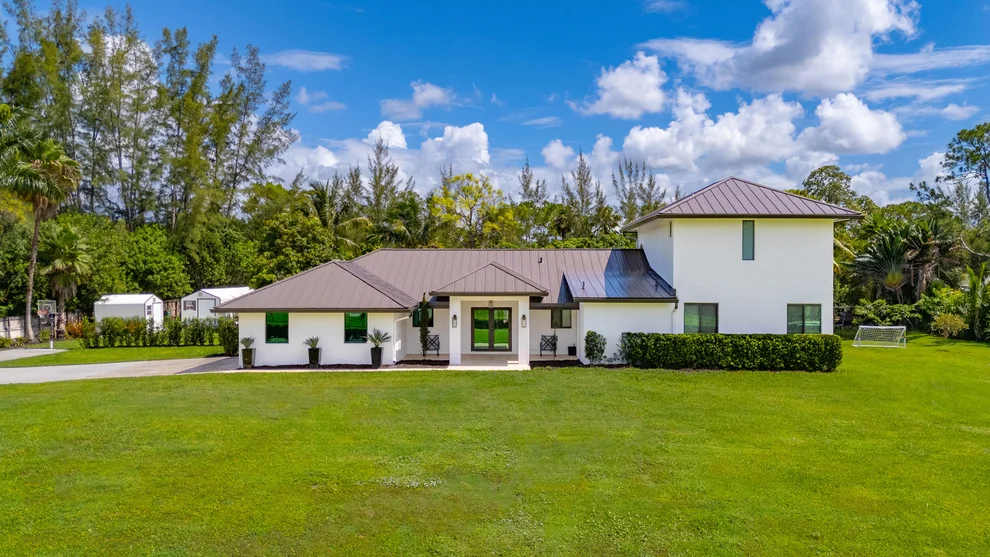 Unit for sale at 13333 77th Place N, West Palm Beach, FL 33412