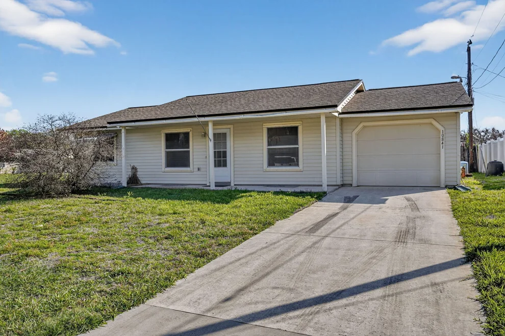 Unit for sale at 10841 SE Fir Drive, Hobe Sound, FL 33455