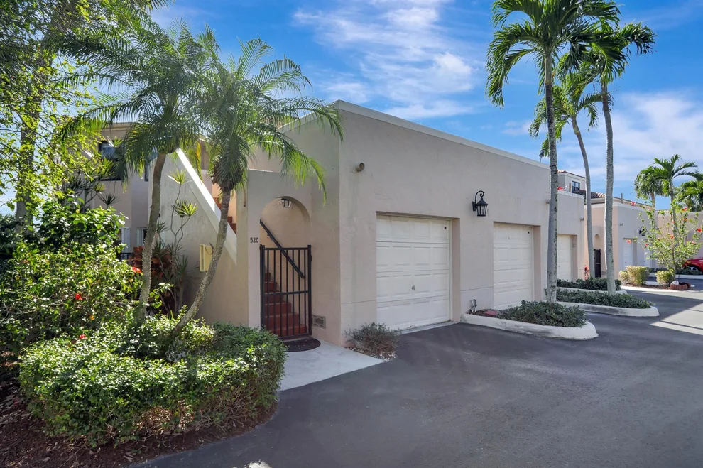 Unit for sale at 6646 Villa Sonrisa Drive, Boca Raton, FL 33433