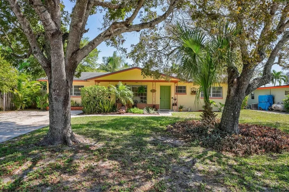 Unit for sale at 414 Pittsburgh Drive, Jupiter, FL 33458