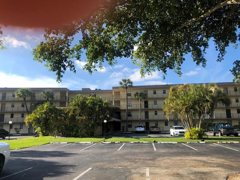 Unit for sale at 9355 SW 8th Street, Boca Raton, FL 33428