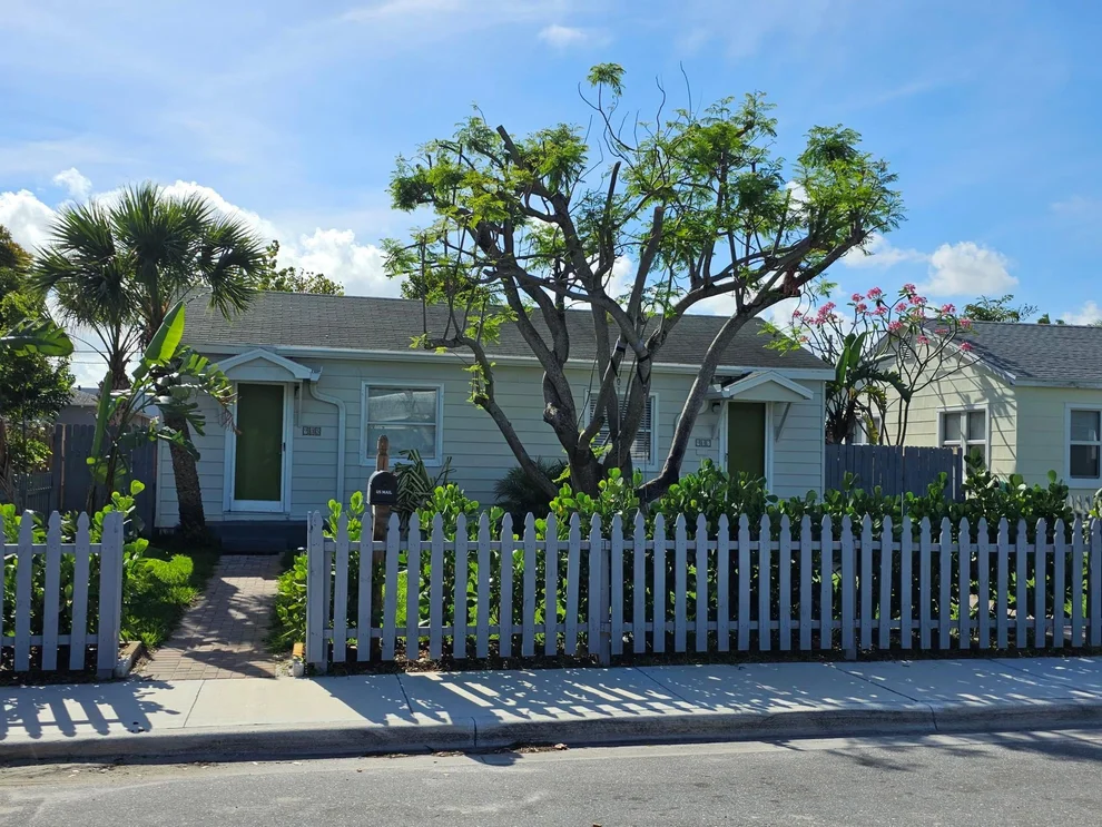 Unit for sale at 905 N K Street, Lake Worth Beach, FL 33460