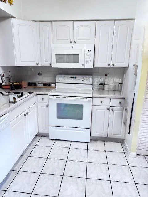 Unit for sale at 7320 Lake Circle Drive, Margate, FL 33063