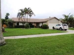 Unit for sale at 319 NW 42nd Wy, Deerfield Beach, FL 33442